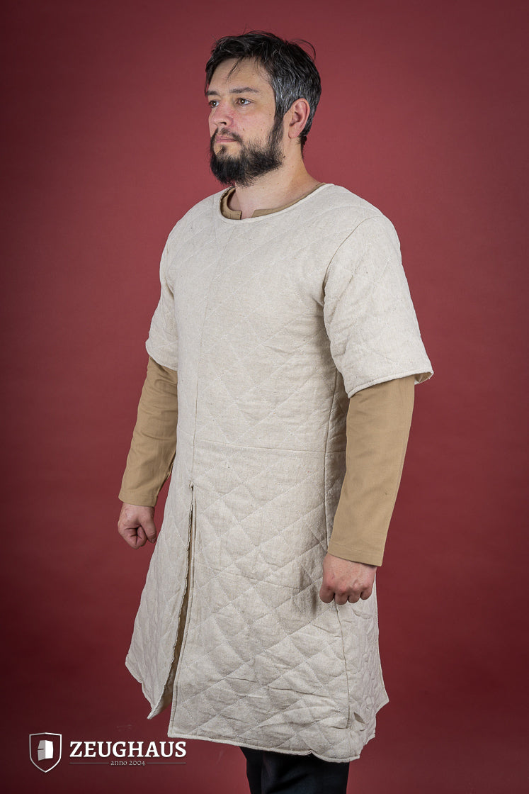 Short Sleeved Gambeson Natural