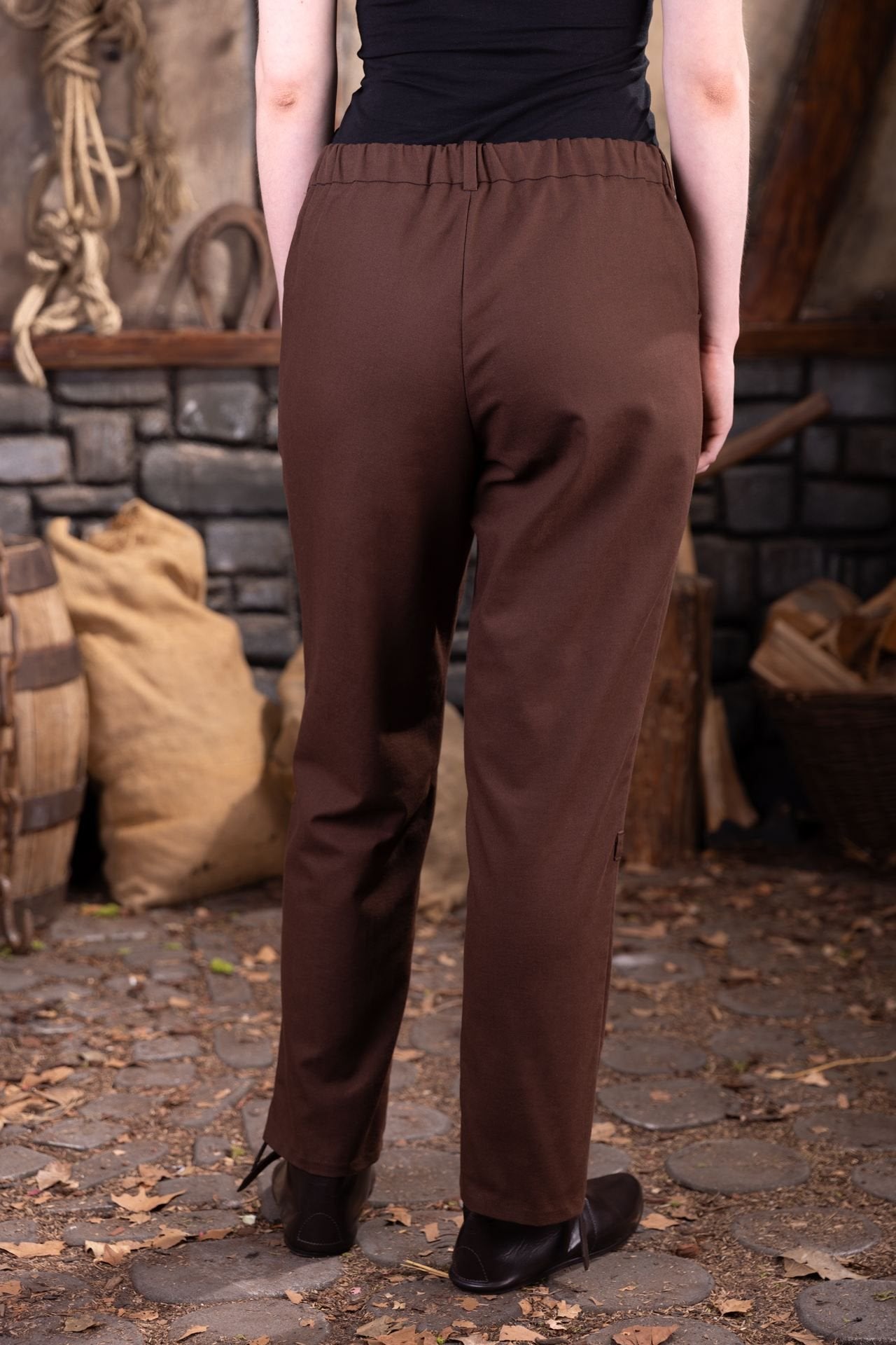 Dungeons & Dragons Female Rogue Trousers Brown
