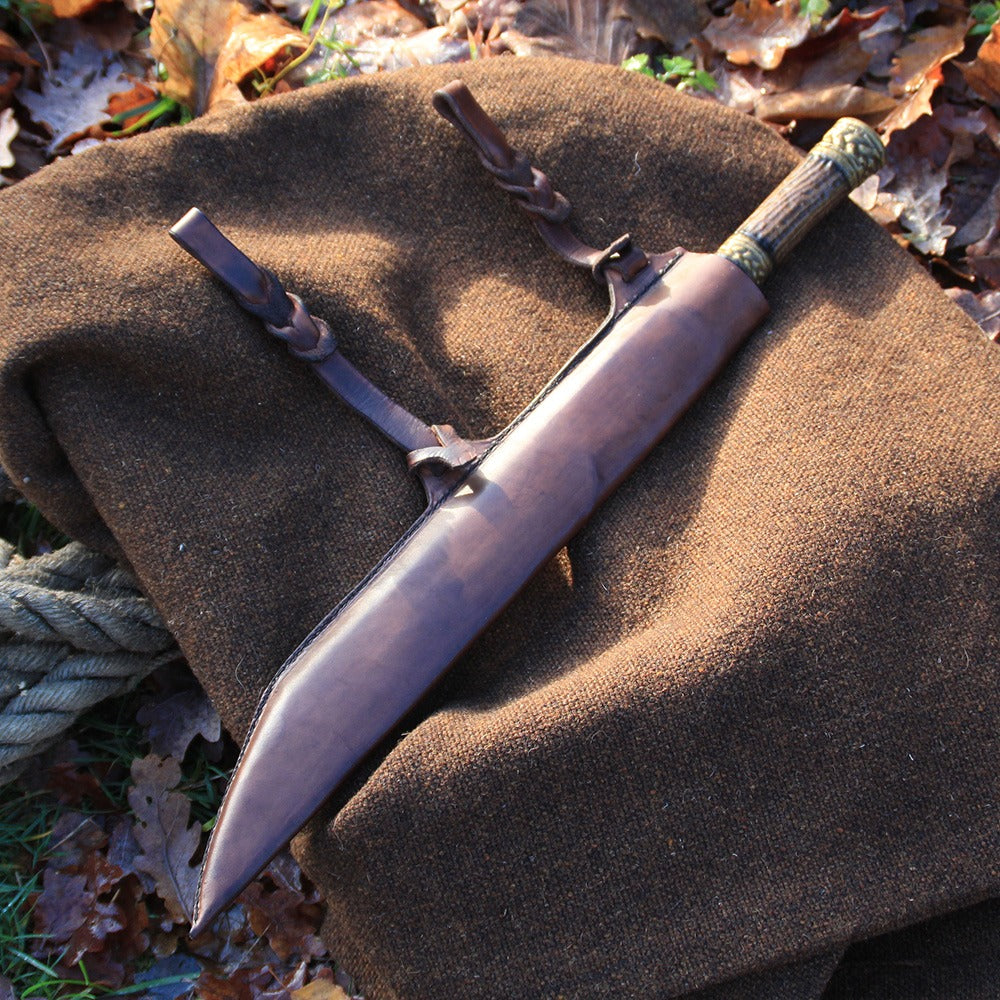 Scabbard Pinus Brown